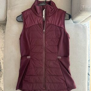 Lululemon maroon down for it all vest
